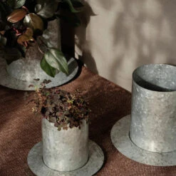 Ferm LIVING | Auran Pot - Galvanized - Large -Home Product Store 1104269081 10 1440x 39096f84 b6b4 43b9 b441 f7928dd7e46b