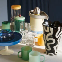 Hay | Jessica Hans Shadow Vase - Black & White -Home Product Store earl of east hay jessica hans shadow vase 1